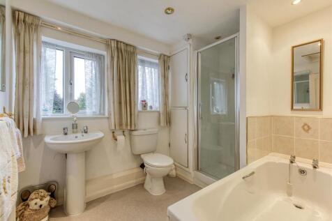 31 Wood Road-internal-06.jpg