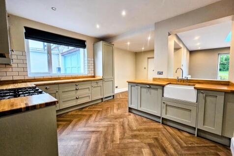 22 Lansdowne Avenue 3