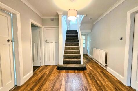 22 Lansdowne Avenue 10