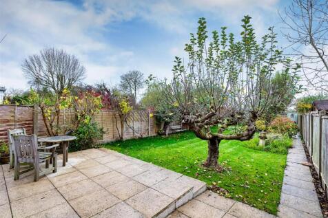 Hilltop-garden1.jpg