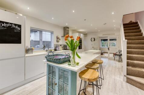 Hilltop-kitchen6.jpg