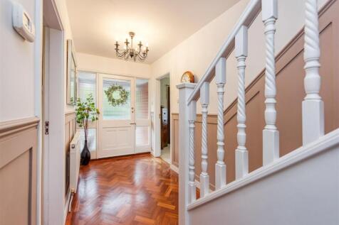 88 Taunton Avenue-22.jpg
