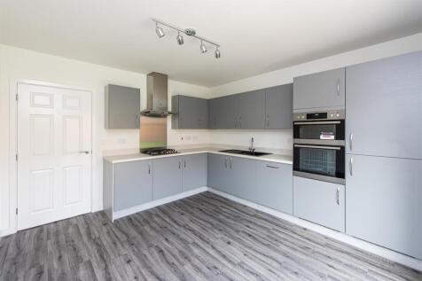 40 Foxglove Way-kitchen2.jpg