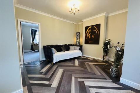 sitting room.jpg