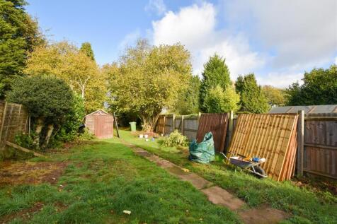 19 Blackburn Avenue- Rear Garden 2.jpg