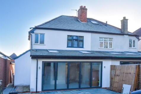 19 Blackburn Avenue-2.jpg