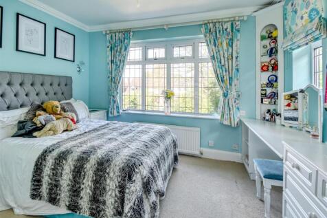 115 Wrottesley Road West-bed2b.jpg