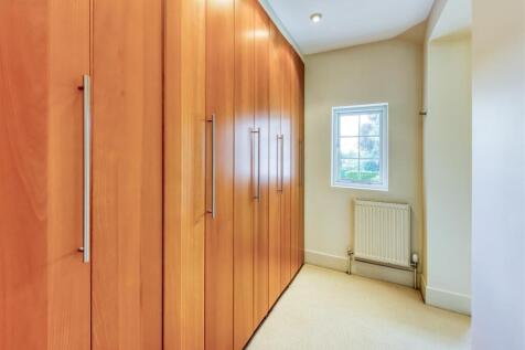 14 Wergs Hall Road-bed1 dressing.jpg