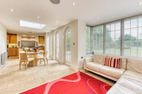 14 Wergs Hall Road-kitchen1.jpg