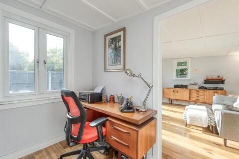43 Lane Green Road-12.jpg
