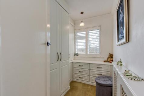 43 Lane Green Road-06.jpg