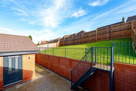 Plot 2, Auckland Road-External 3.jpg