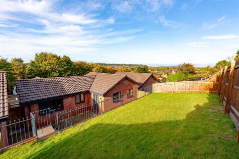 Plot 2, Auckland Road-External 2.jpg