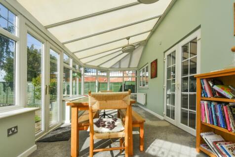 18 Corfton Drive - Conservatory.jpg