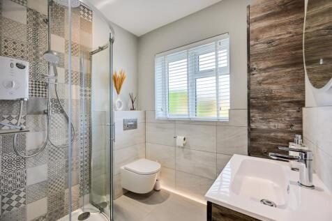 16 Knights Avenue-06.jpg