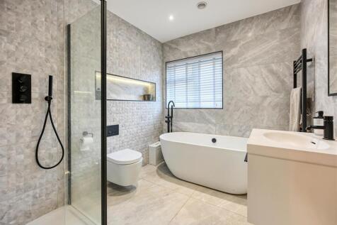 16 Knights Avenue-08.jpg