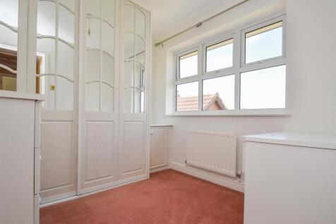 15 Penleigh Gardens - Garden 4.jpg