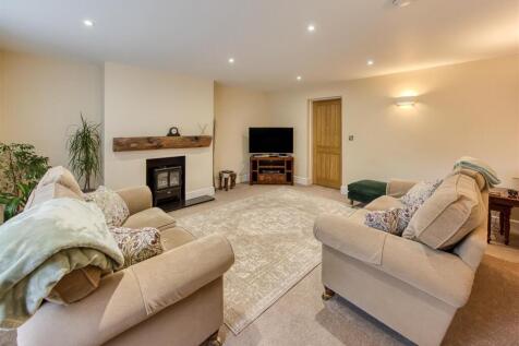 Three Hammers Farm House-19.jpg