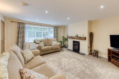 Three Hammers Farm House-18.jpg