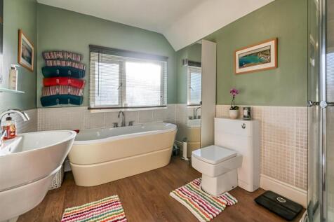 16 Crowther Road-02.jpg