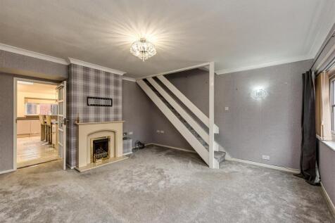 1 Manor Road-Living Room (2).jpg