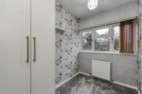 1 Manor Road-Bedroom 3.jpg