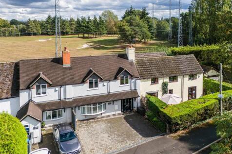 Three Hammers Farm House-drone-20.jpg