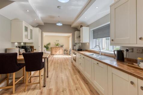 Three Hammers Farm House-14.jpg