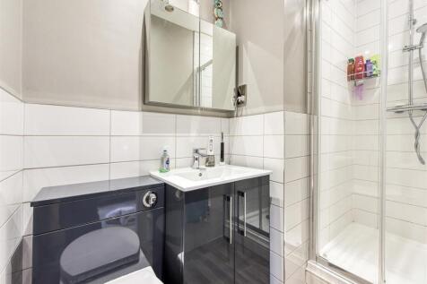 Three Hammers Farm House-09.jpg