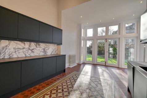 17a East Castle Street-08.jpg