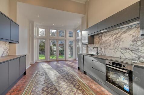 17a East Castle Street-11.jpg