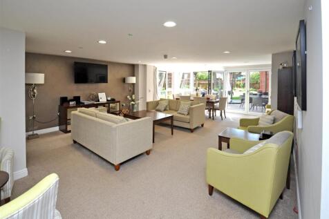 Bluebell Court communal lounge.jpg