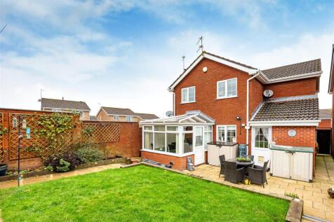 2 Stokesay Avenue-19.jpg