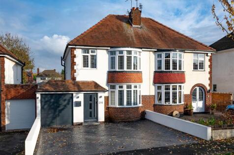 24 Wychbury Road-17.jpg