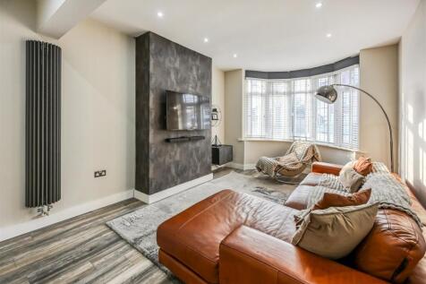 24 Wychbury Road-16.jpg