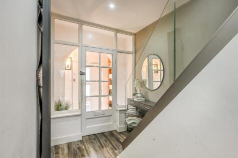 24 Wychbury Road-15.jpg