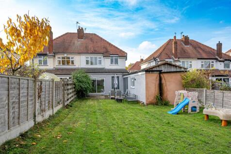 24 Wychbury Road-18.jpg