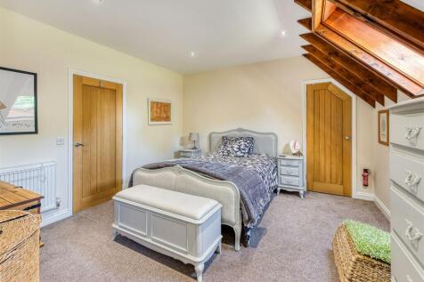 11 Cranmoor-bed3a.jpg