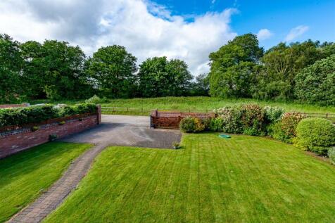 11 Cranmoor-garden3.jpg