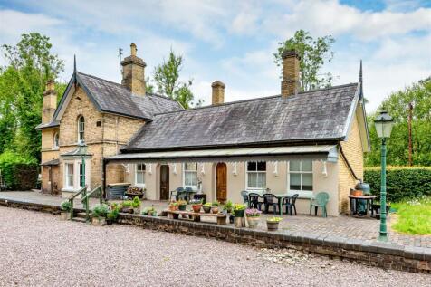 Station House-externals-4.jpg