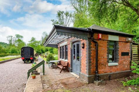 Station House-externals-5.jpg