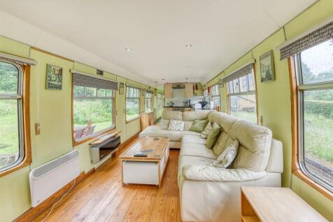Station House-carriage1-1.jpg