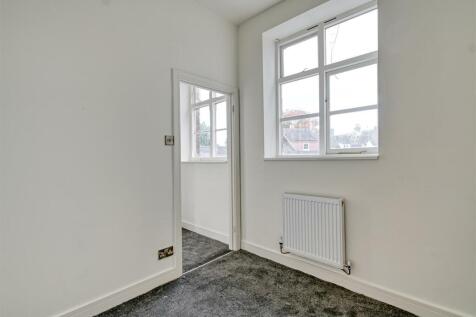 4 Listley Court-03.jpg