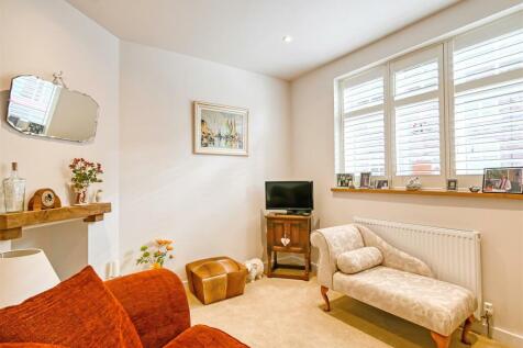 3 Cliff Gardens-15.jpg