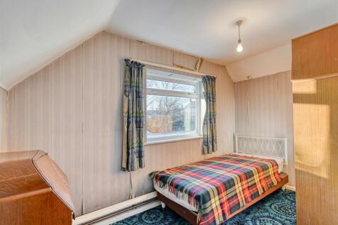 28 Greenfields Road-02.jpg