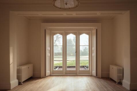 ManorHouse-Dining Room.jpg