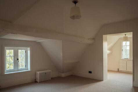 ManorHouse-Bed4.jpg