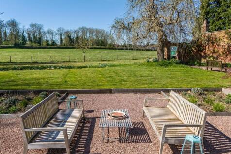 Old Manor House-APR25-Drone-01.jpg