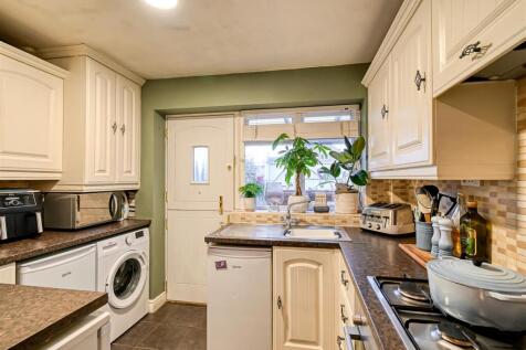 27 Severn St-10.jpg
