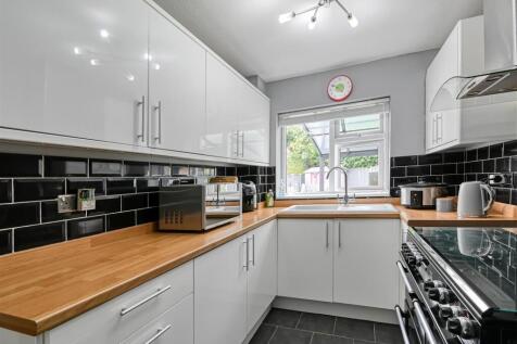16 Dunval Road-04.jpg